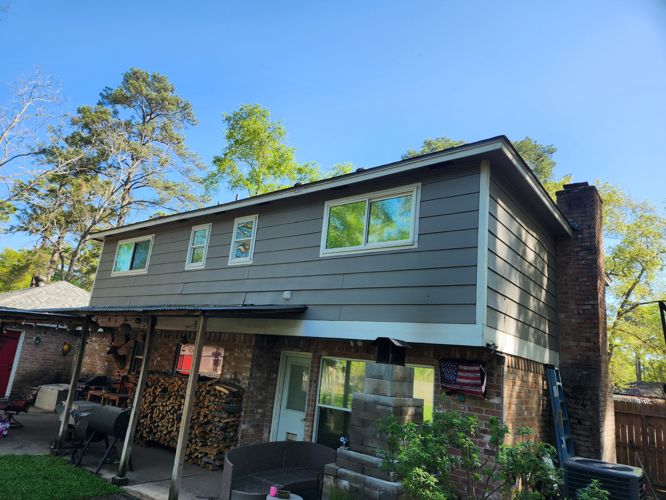 Oak Plaza Siding and Patio Cover