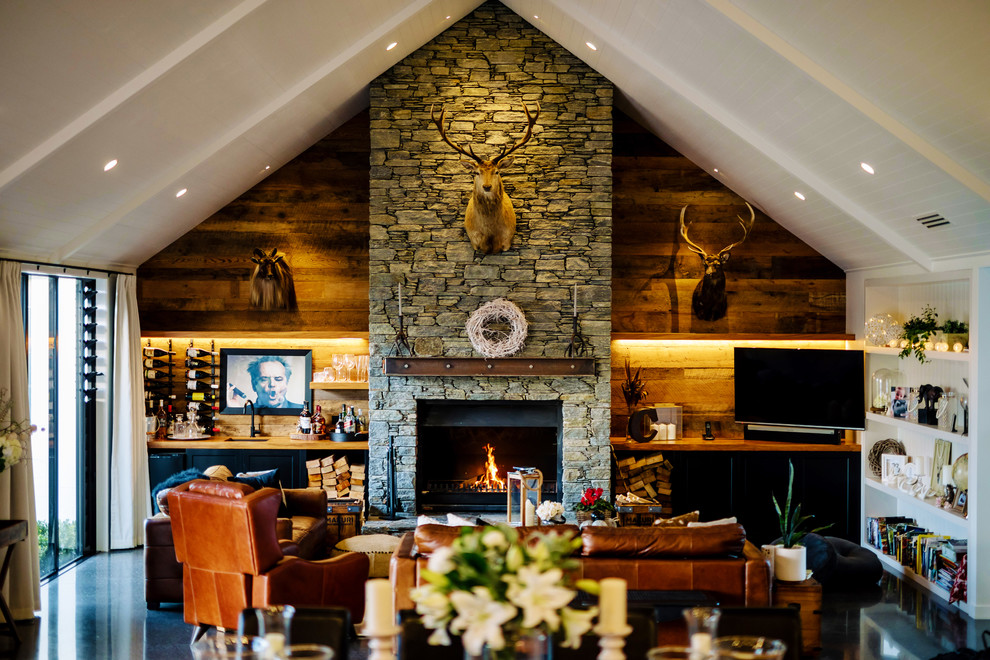 Country living room in Hamilton.