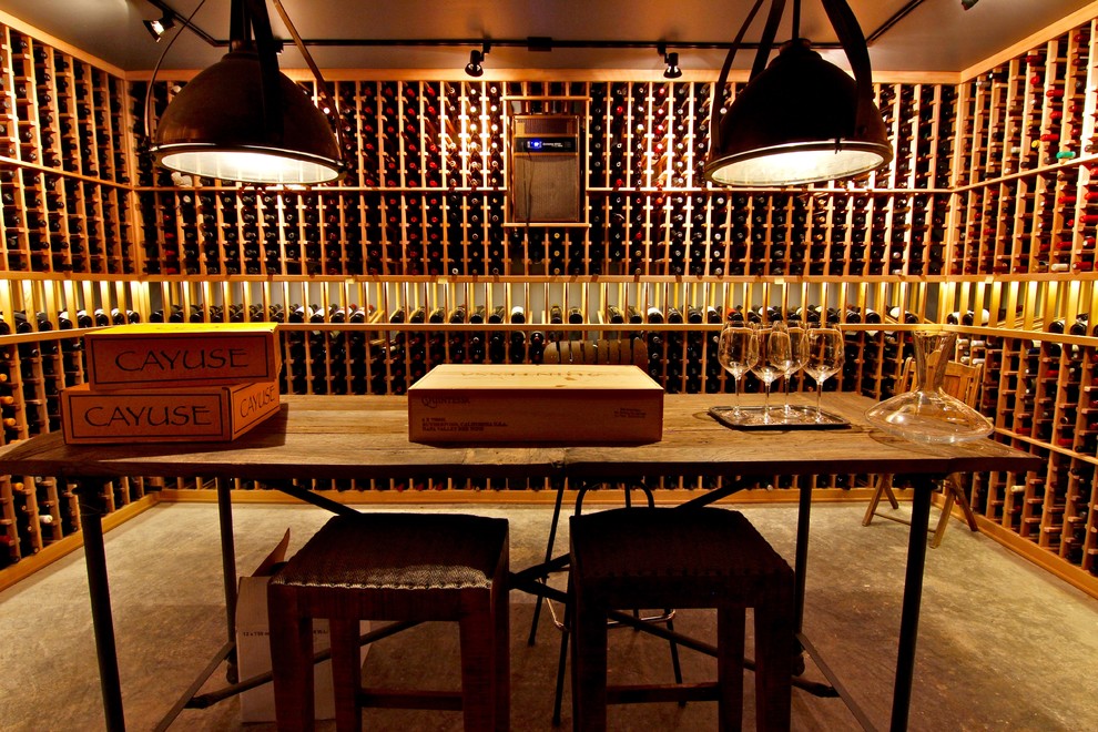 Design ideas for a traditional wine cellar in Seattle.
