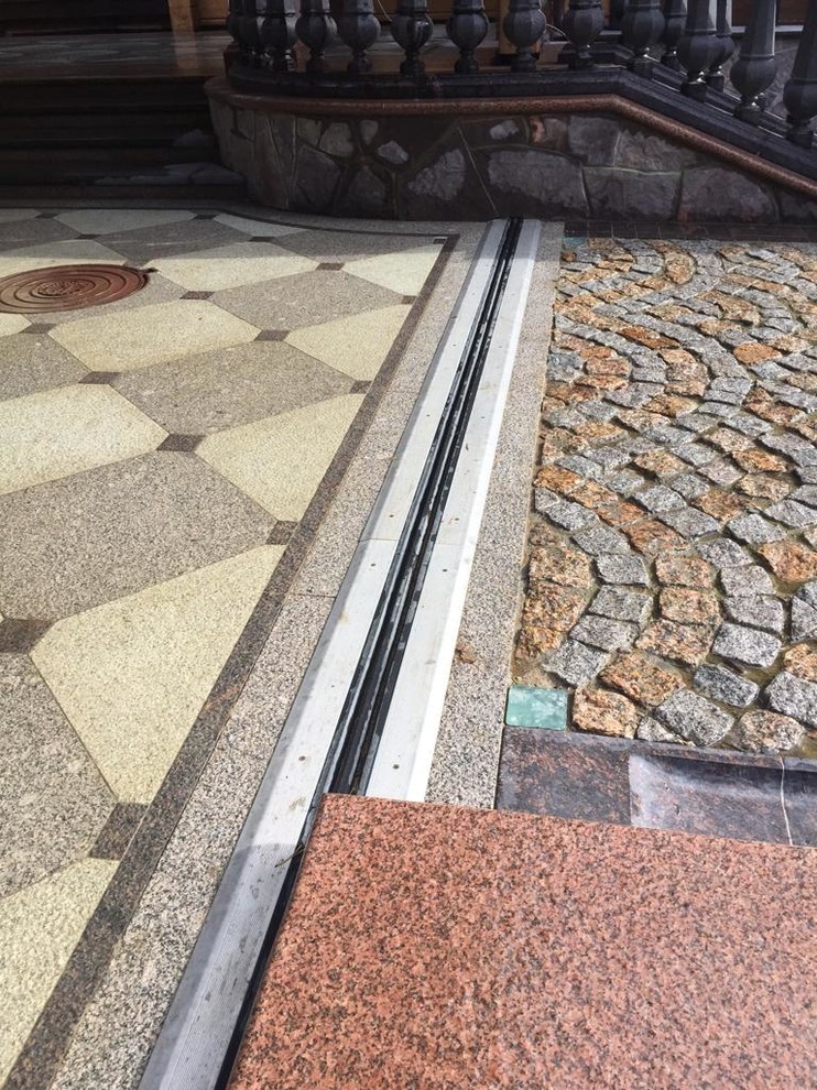 Мощение пешеходной зоны в загородной резиденции (г.Санкт-Петербург)