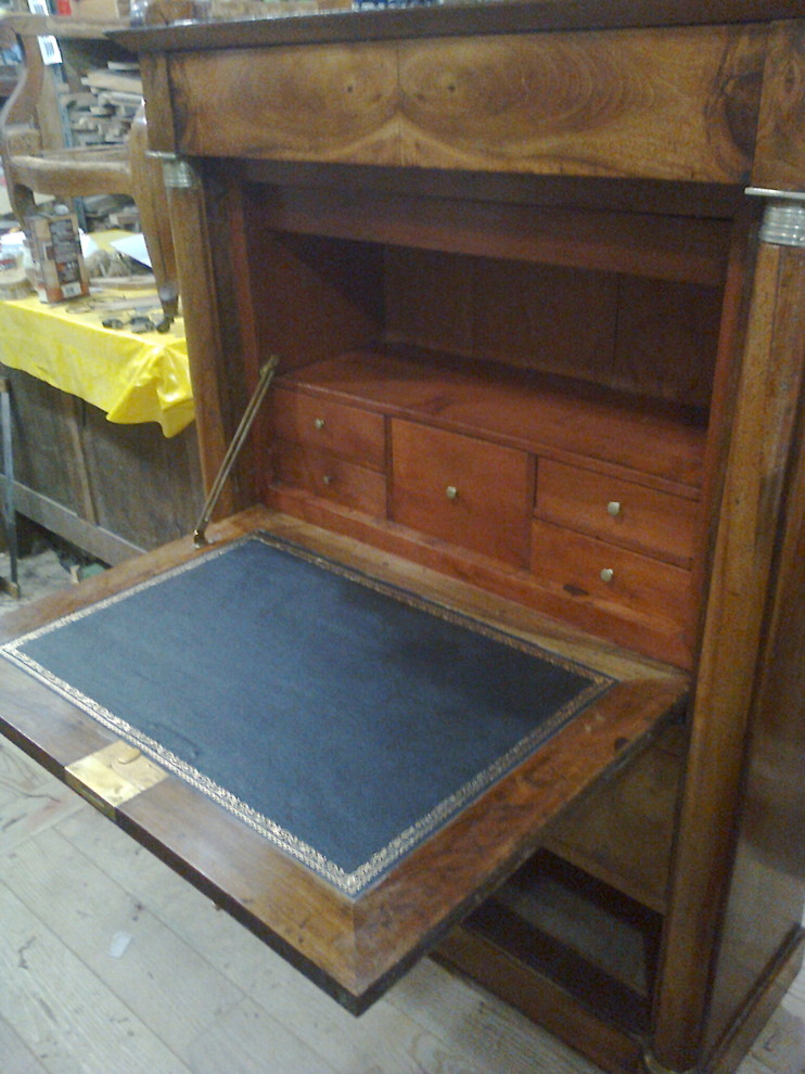 Restauration de meubles - LUZARCHES