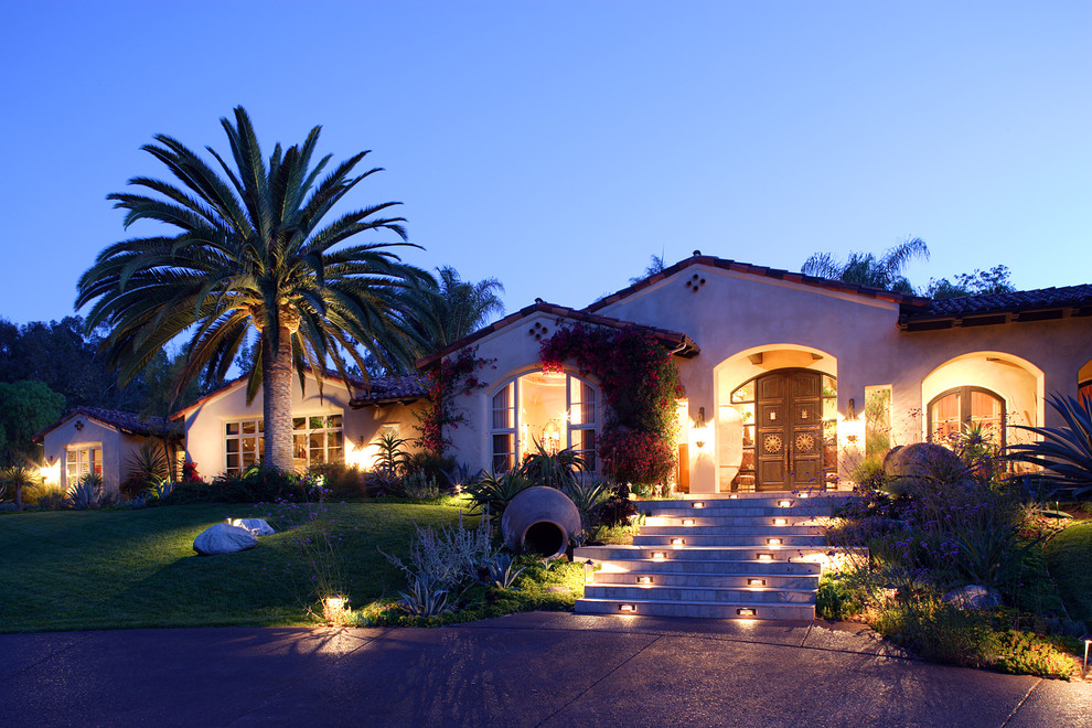 Exterior Entry