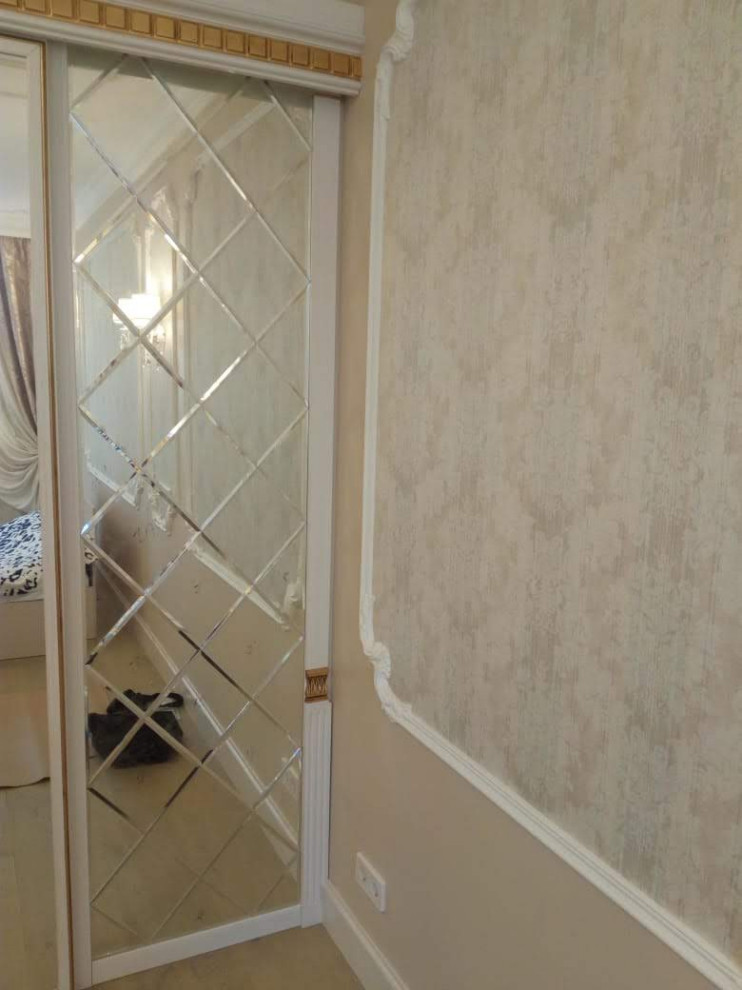 Зеркальное панно (1)