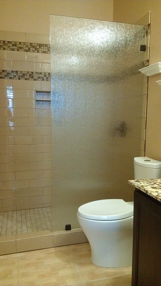 Bathroom - transitional bathroom idea in Phoenix