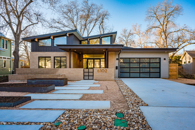 Woodview Custom modern-haeuser