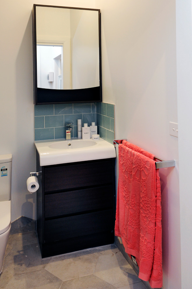 Photo of a transitional bathroom in Sydney.