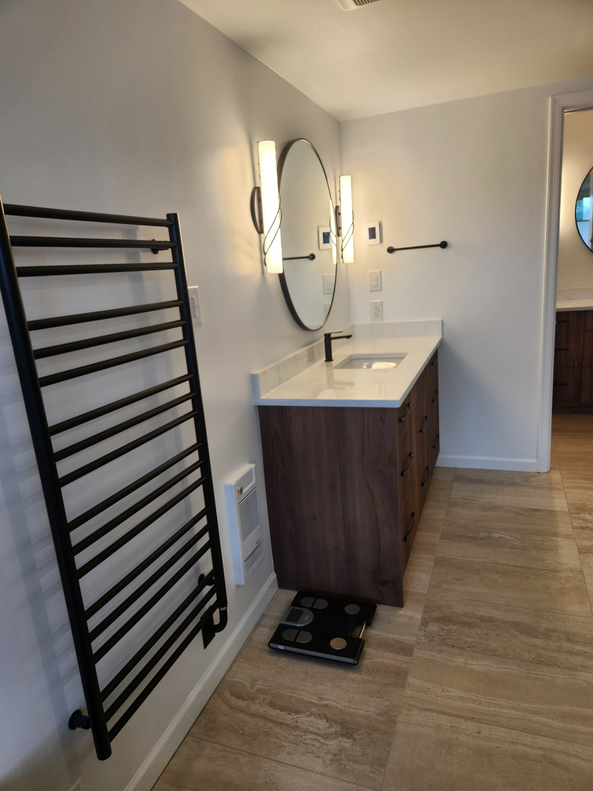 Harbour Rd. Ensuite