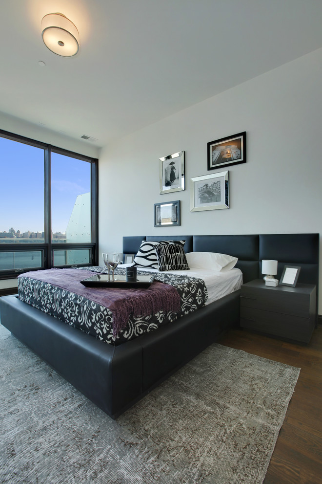 This is an example of a modern bedroom in New York.