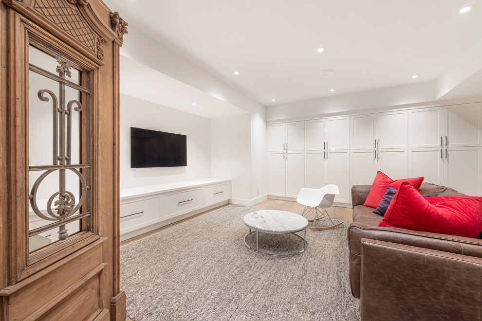 Kids' room - transitional kids' room idea in Vancouver