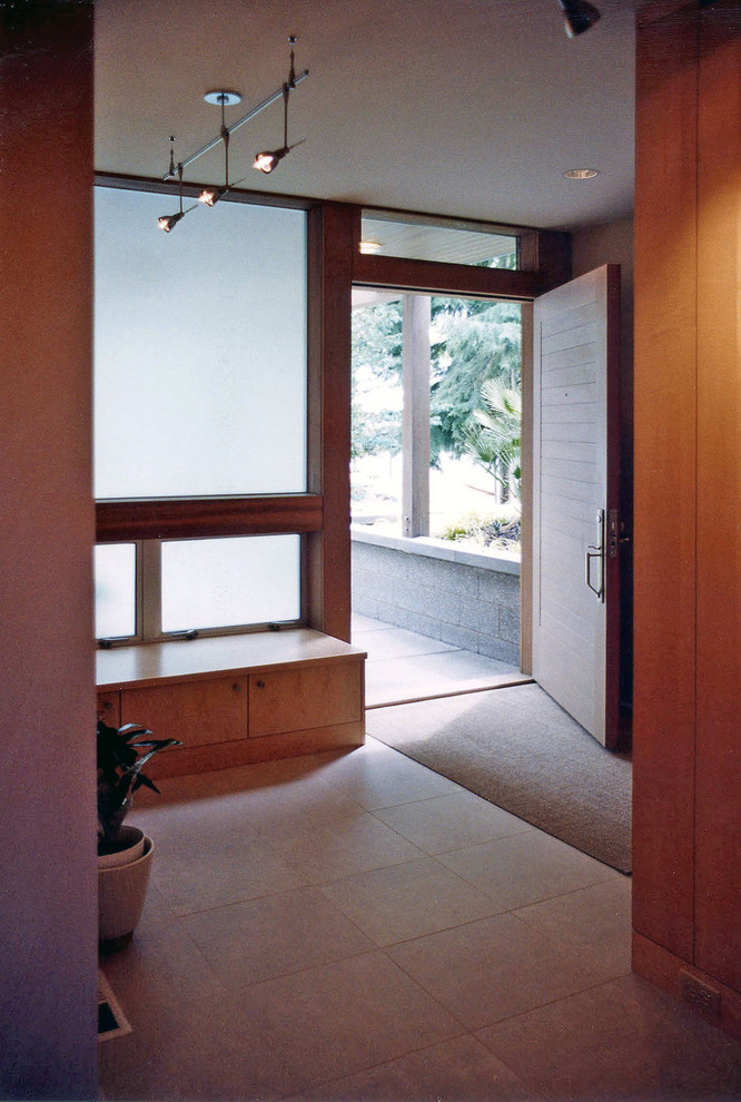 Inspiration for a contemporary entryway in Seattle.