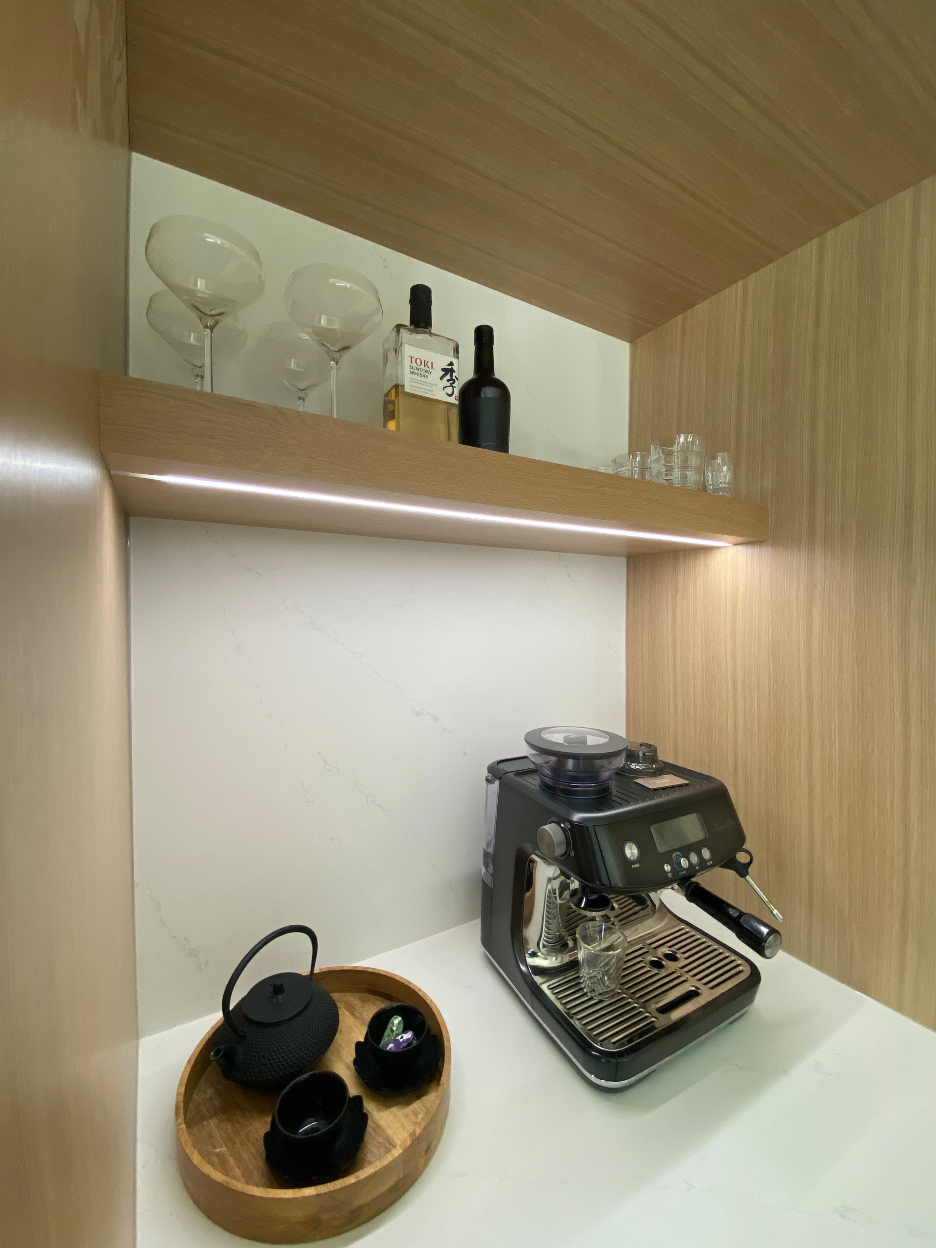 Modern White Oak Kitchen