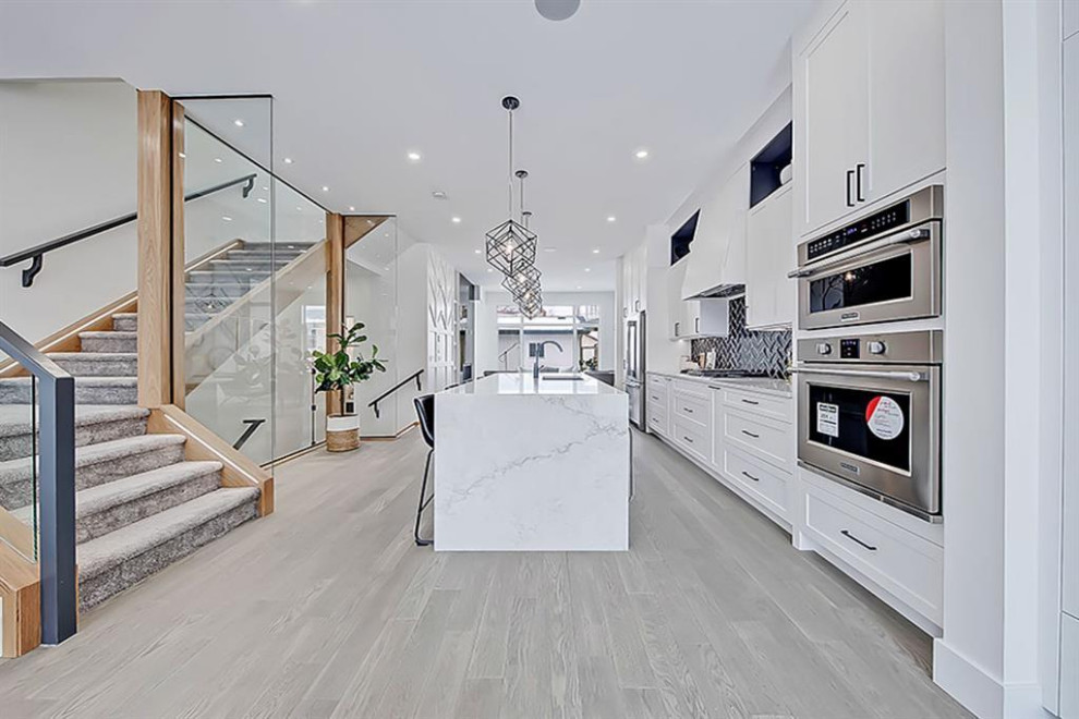 Home design - transitional home design idea in Calgary