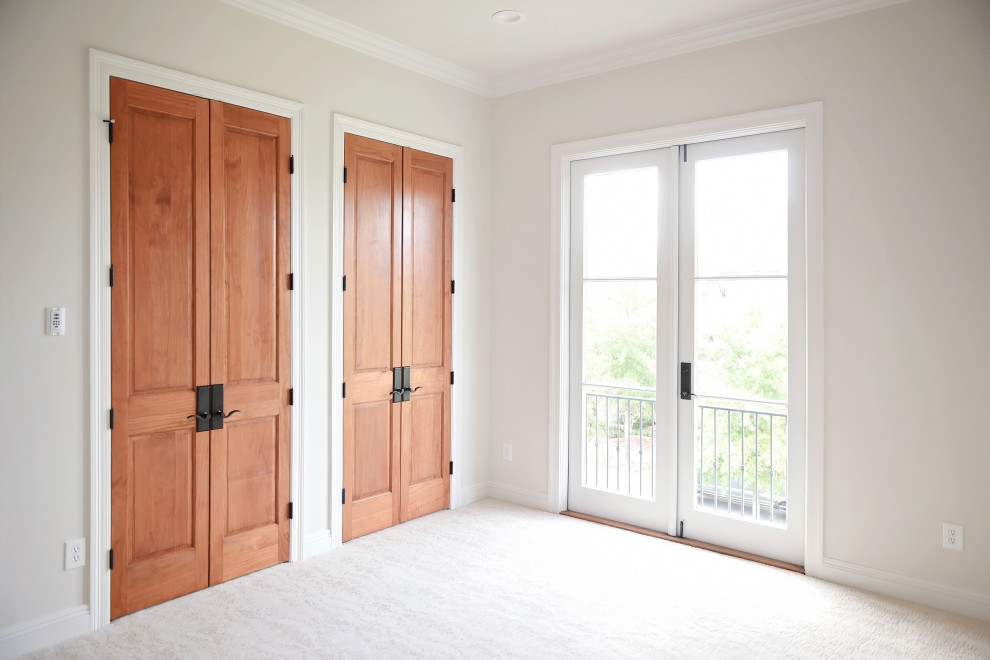 Home design - transitional home design idea