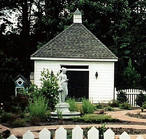 Colonial Garden