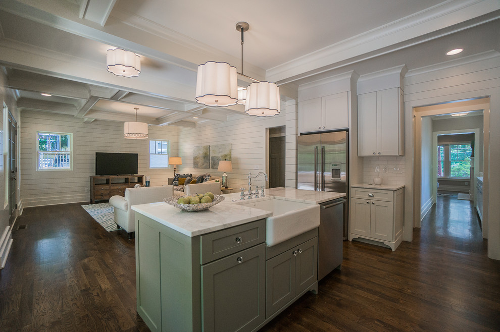 Kitchen - transitional kitchen idea in Atlanta