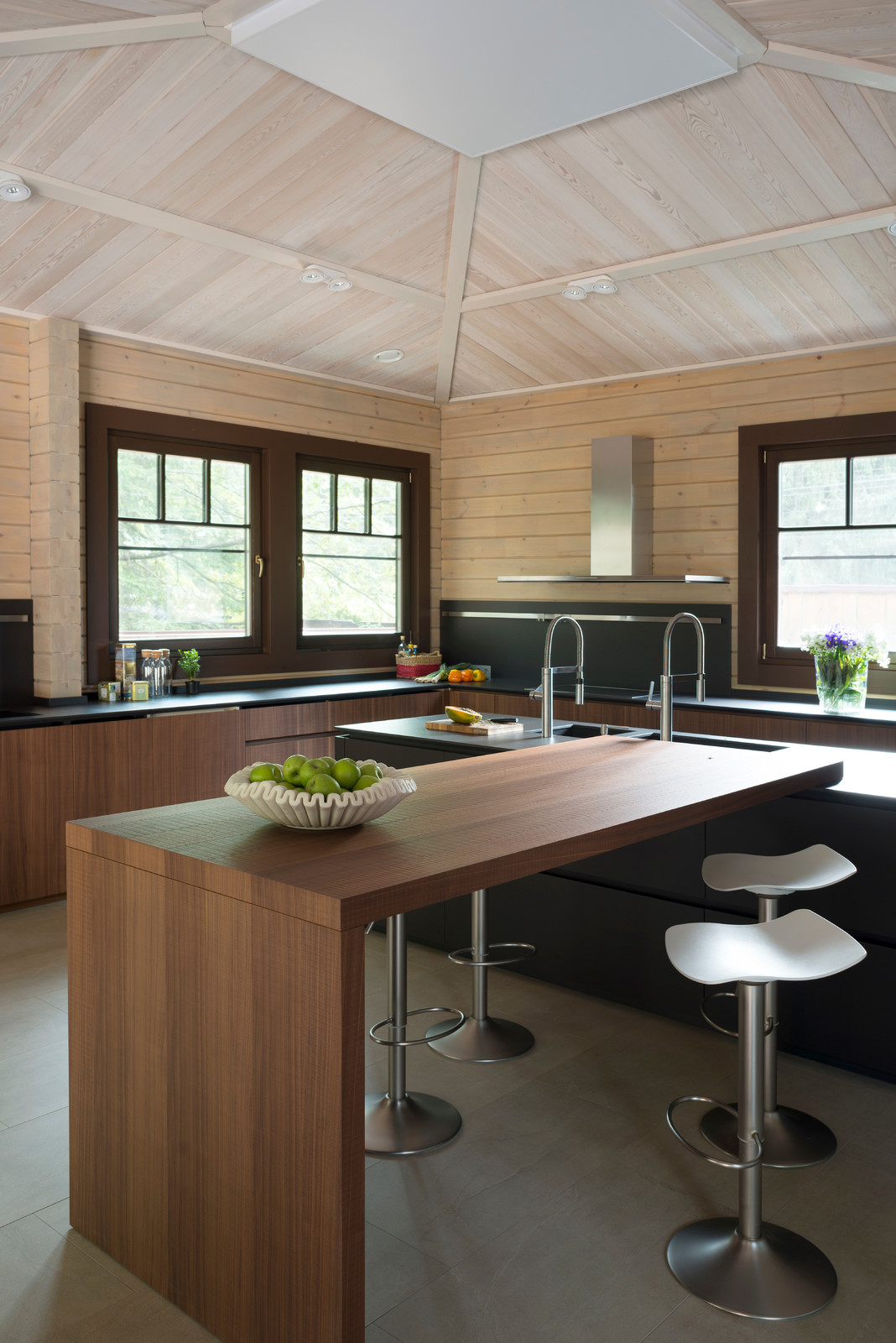 SPA комплекс из клееного бруса