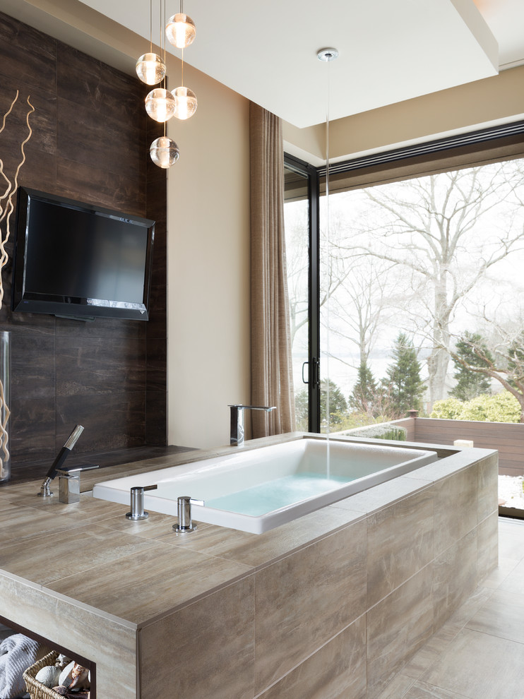 Drop-in bathtub - contemporary master multicolored tile and porcelain tile porcelain tile drop-in bathtub idea with multicolored walls