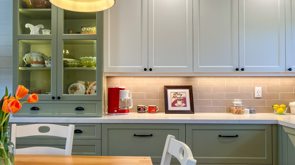 Rosemary Sprig & White