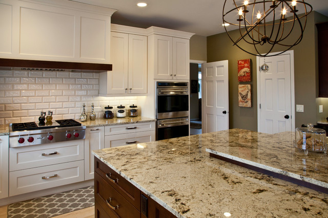 White Elegant Classic Kitchen transitional-kitchen