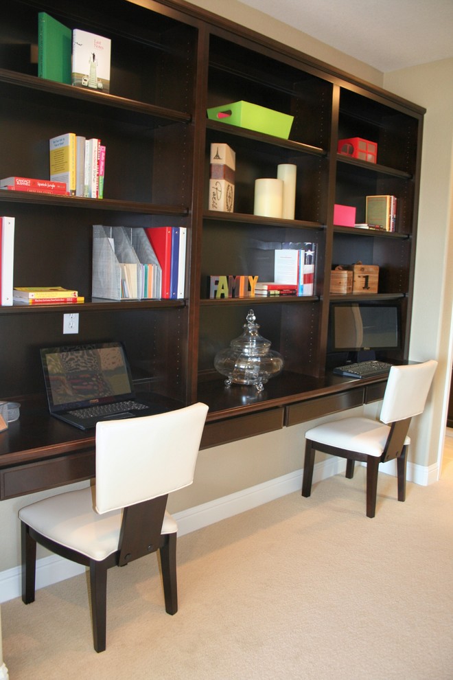 This is an example of a contemporary home office in Sacramento.