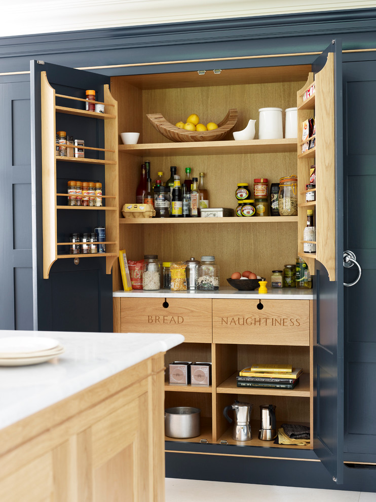Contemporary kitchen pantry in London.