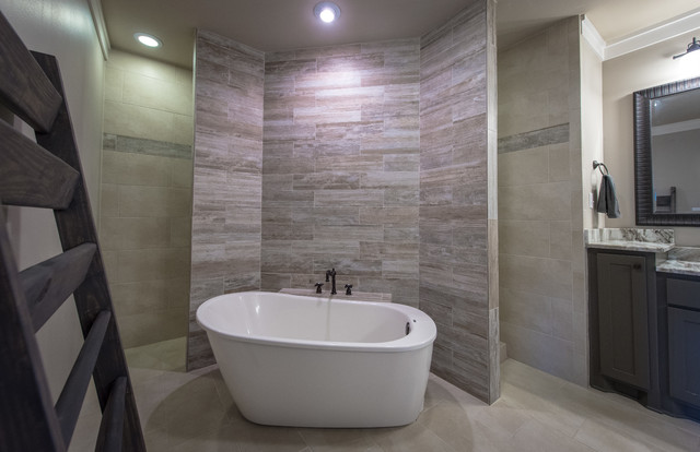 Master Bathroom Walk Through Shower Klassisch Modern