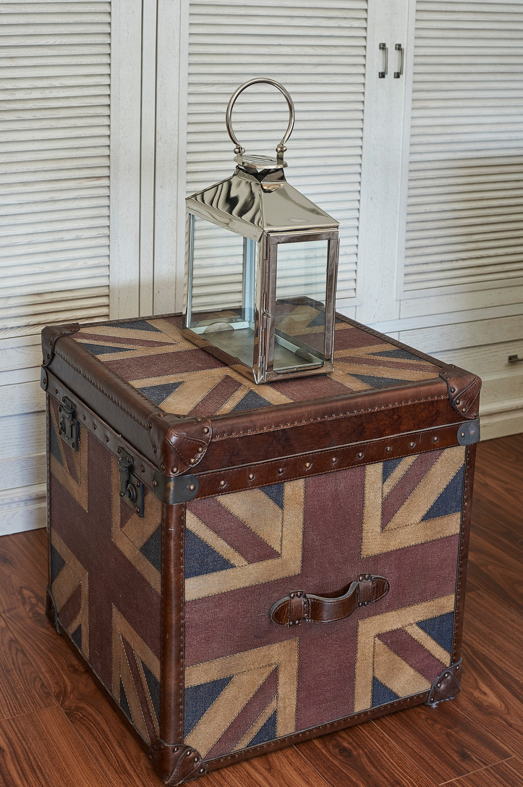 Дизайнер Максим Гусев, Квартира в Перми