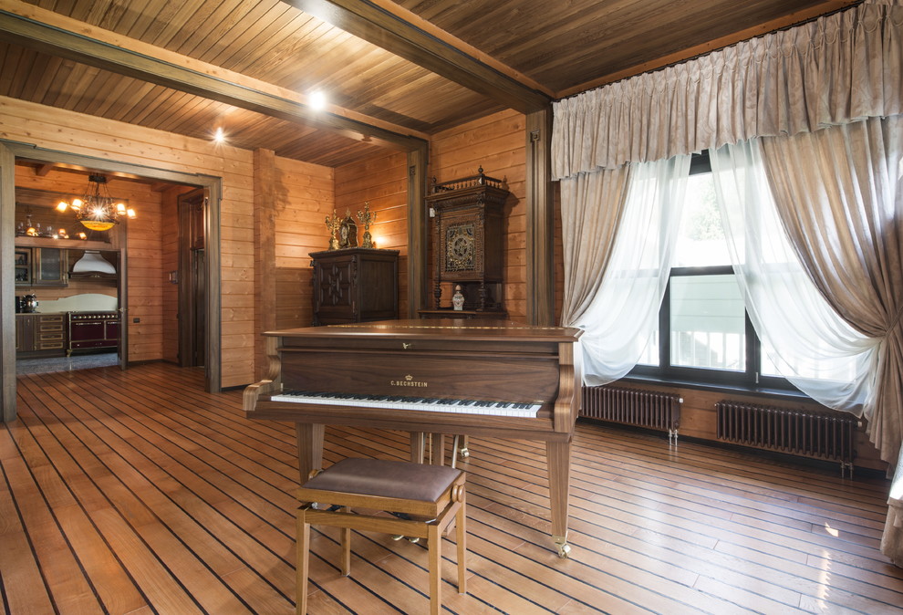 Под одной крышей