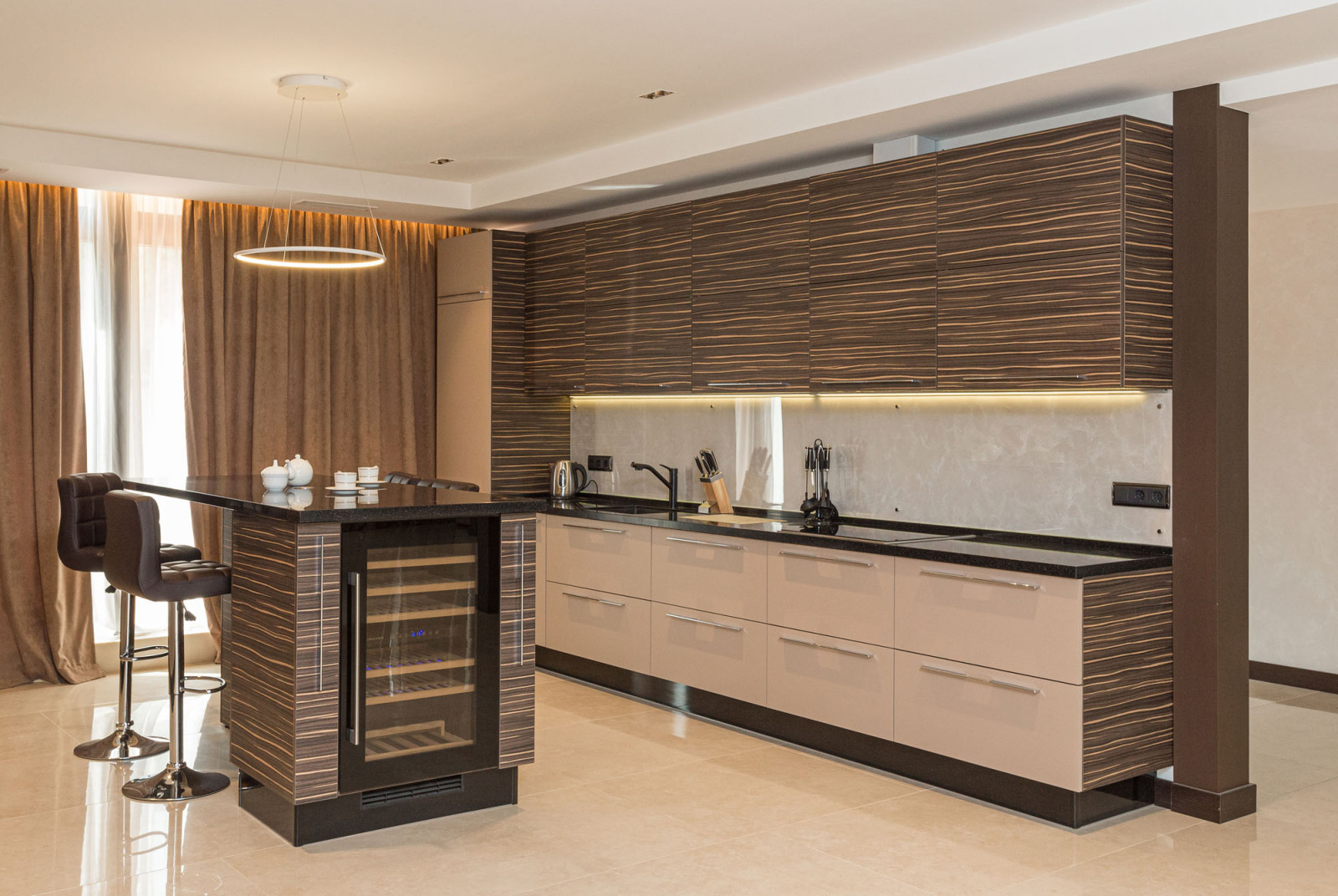 Кухня в коттеджный поселок в Солнечном