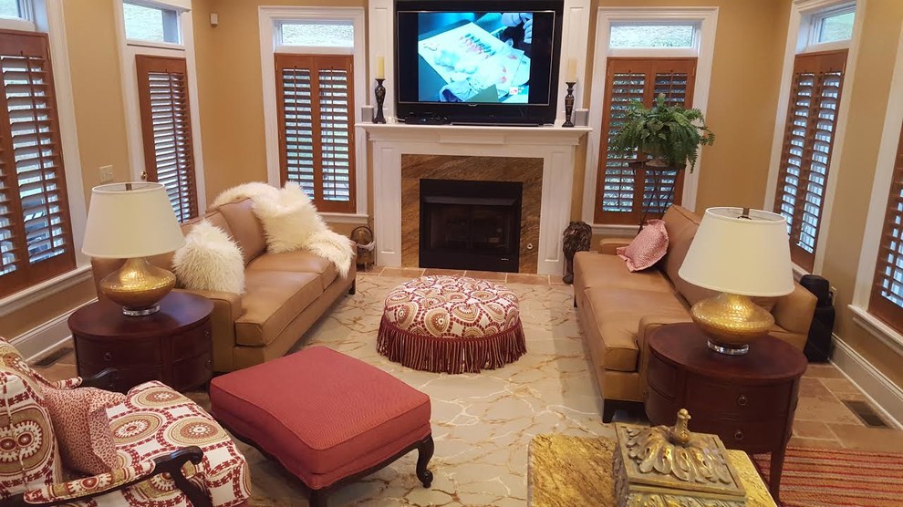 Home design - transitional home design idea