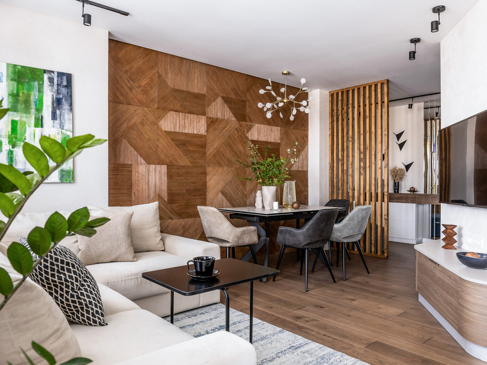 ЖК Семейный (реализация)