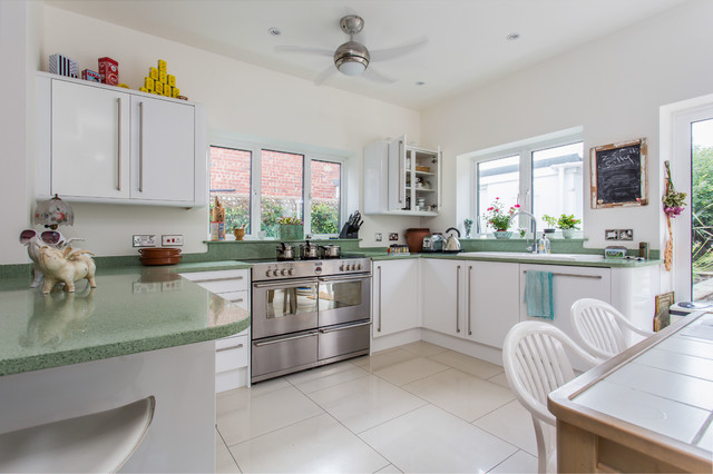 Country Kitchens lantlig-koek