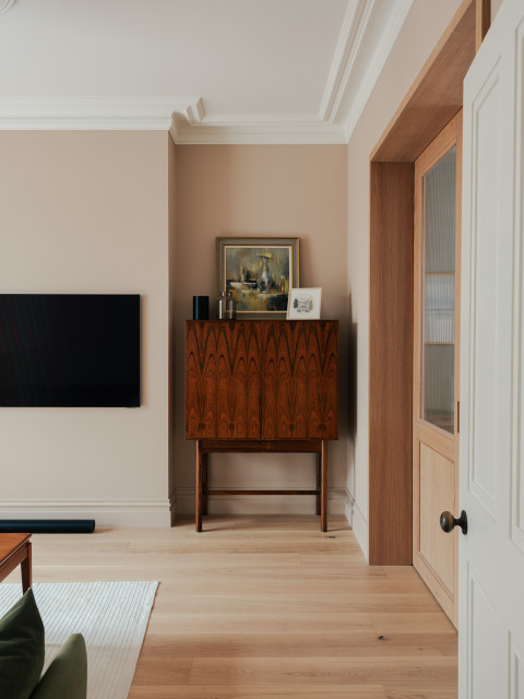 Clapham House transitional-family-room