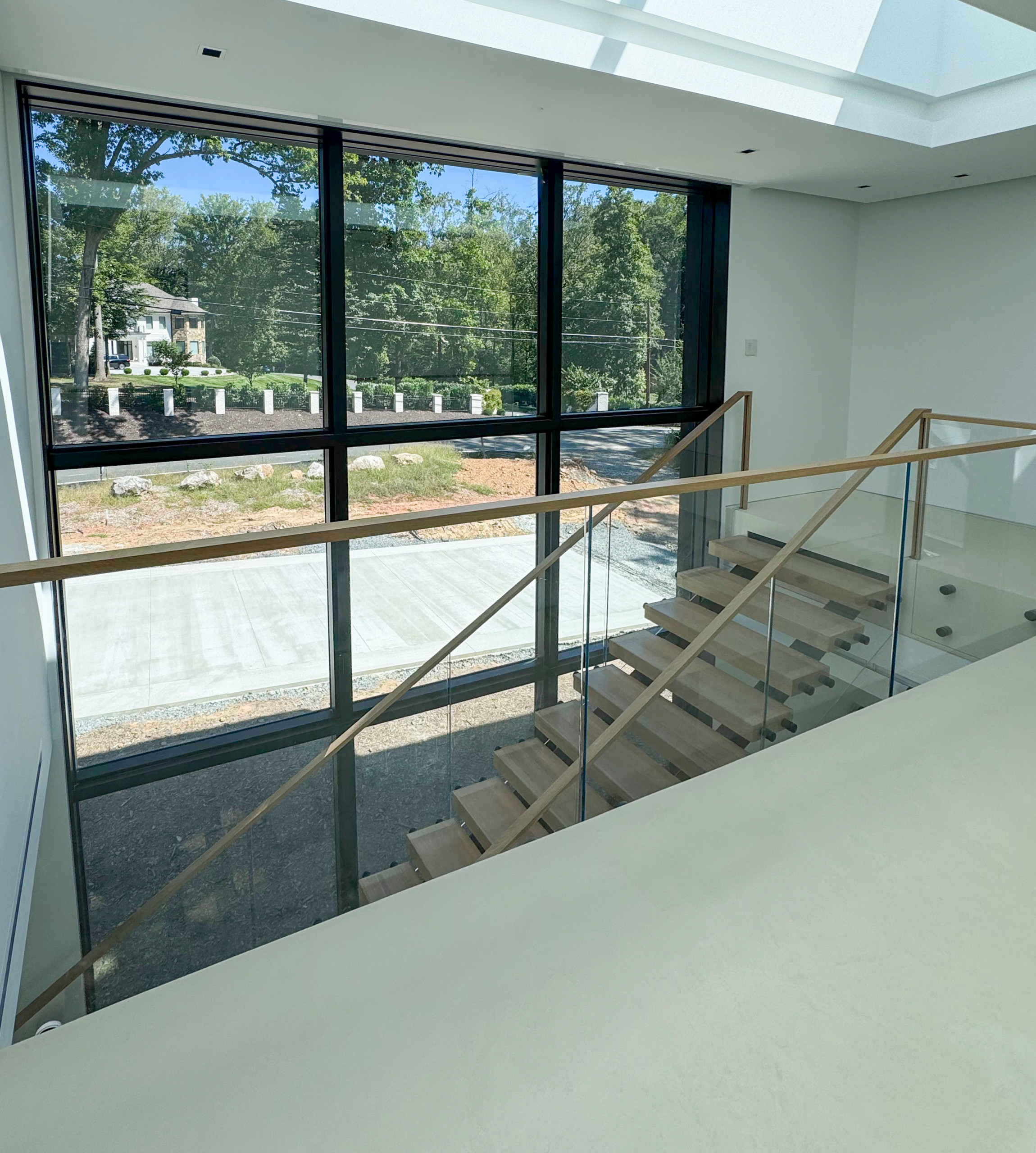 126_Visually Open and Light Contemporary Staircase, Mclean, VA 22102