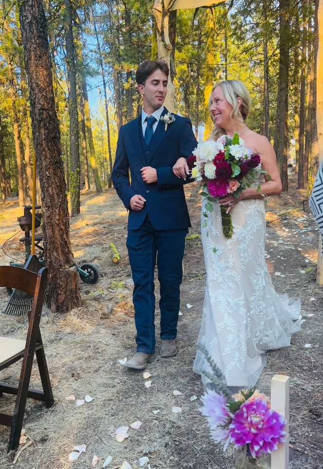 Wedding Design in the Forests of Chelan, WA