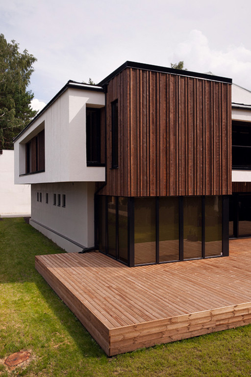 Дом в пригороде