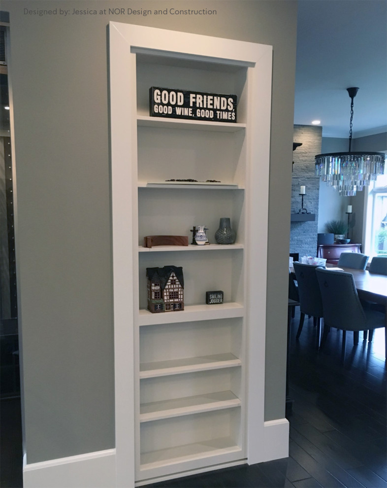 Large transitional single-wall eat-in kitchen photo in Seattle with shaker cabinets, white cabinets, quartzite countertops, stainless steel appliances, an island and white countertops