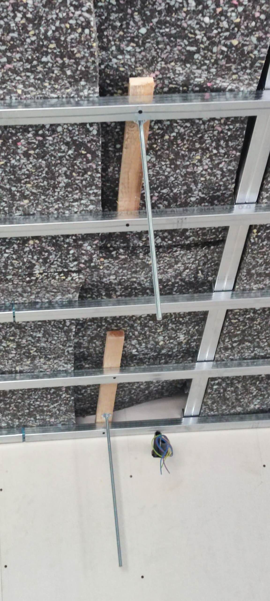 INSONORIZZAZIONE  SOFFITTO