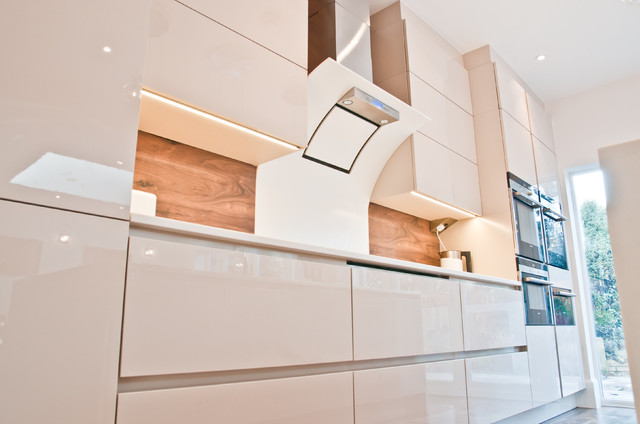 Streatham modern-kitchen