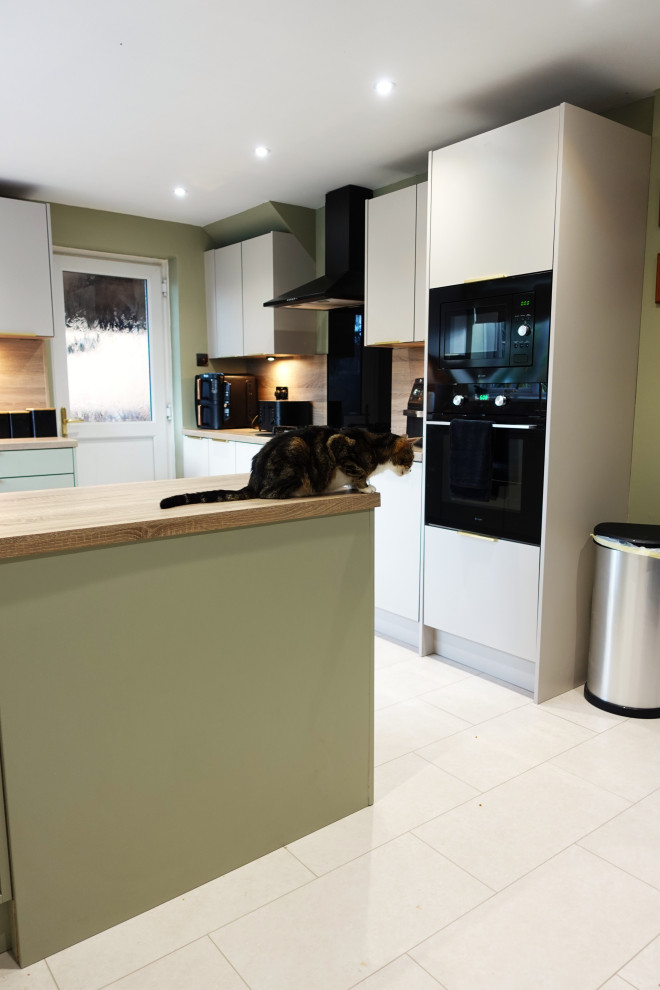 The Barwell Kitchen II - Sodermalm - RRP £20,000 - Luxe Price £17,900