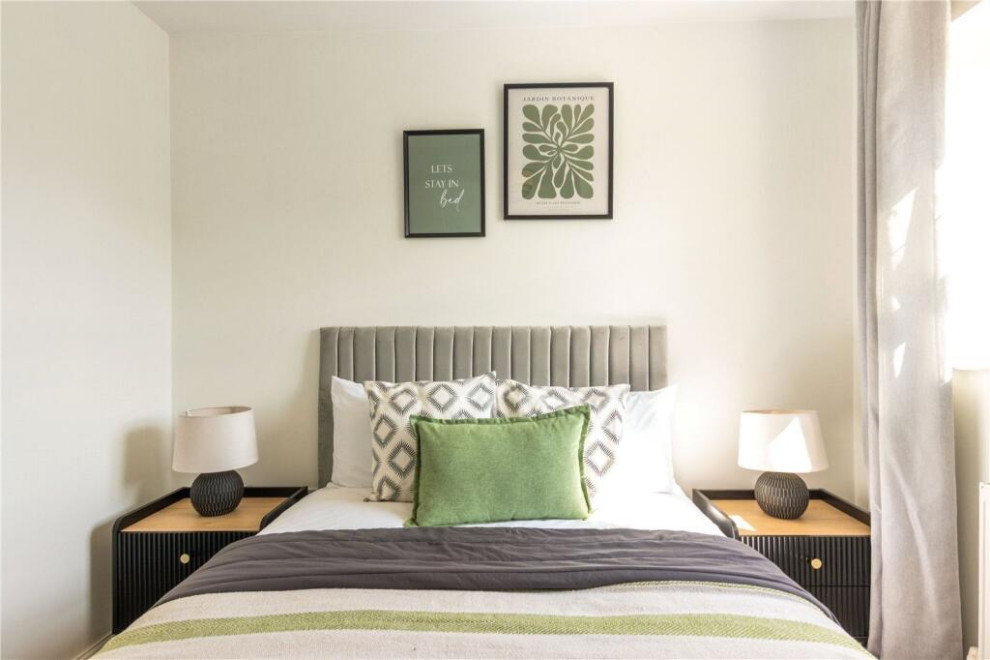 2 Sandpiper Way - Stage to Sell