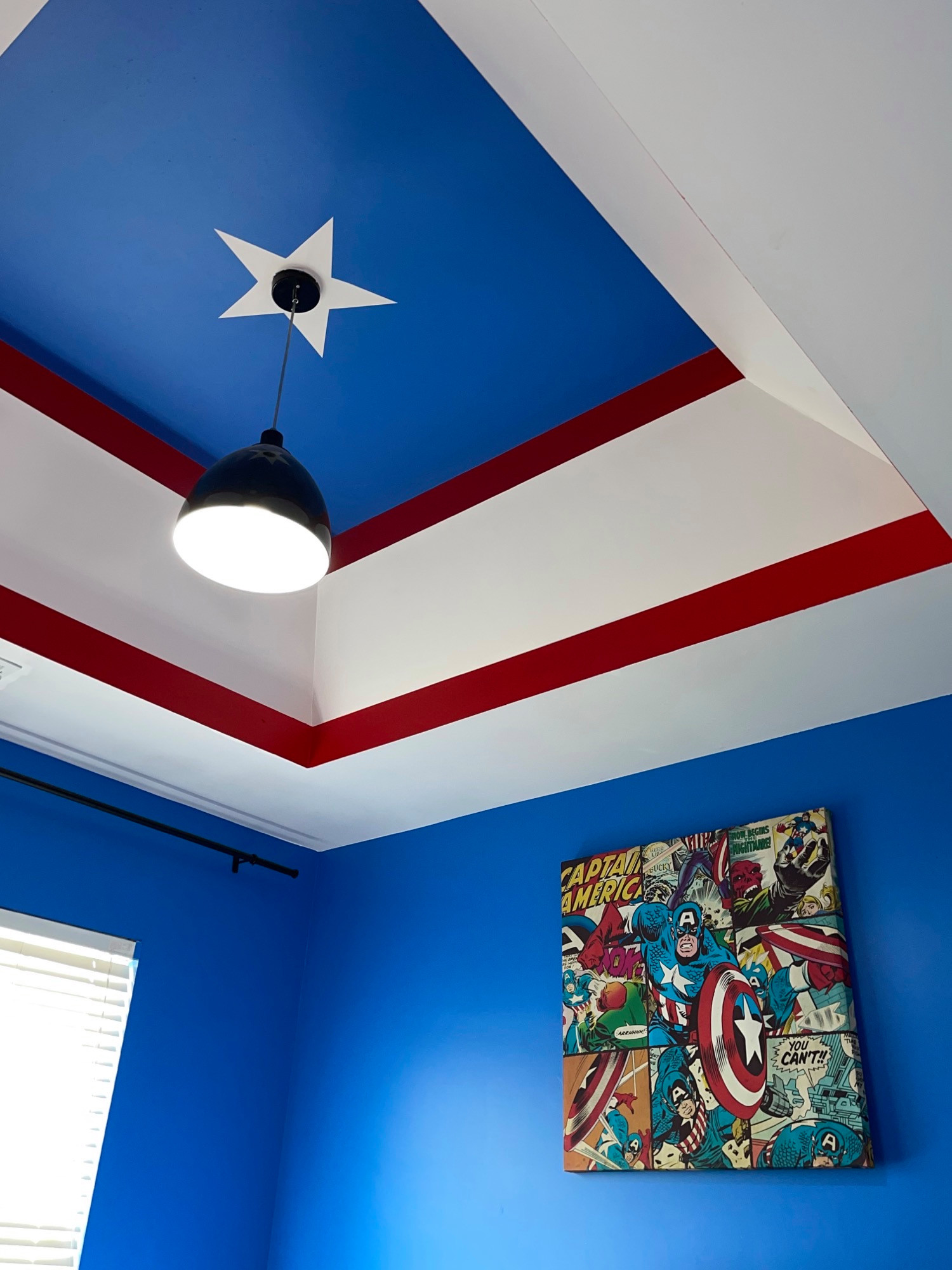 Kid's Superhero Bedroom