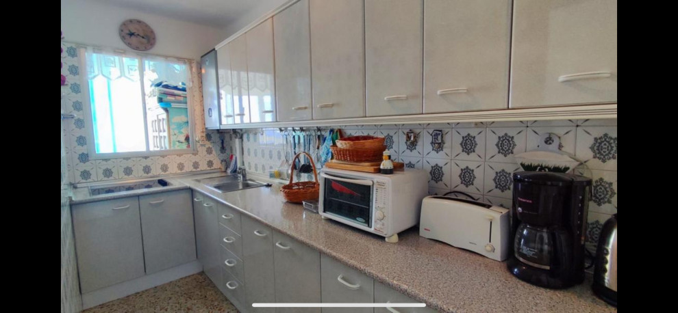 Paraíso Marítimo: Diseño de interior de una apartamento Frente al Mar