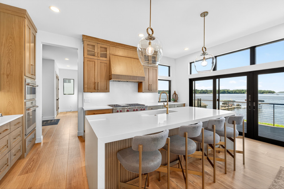 Kitchen - transitional kitchen idea