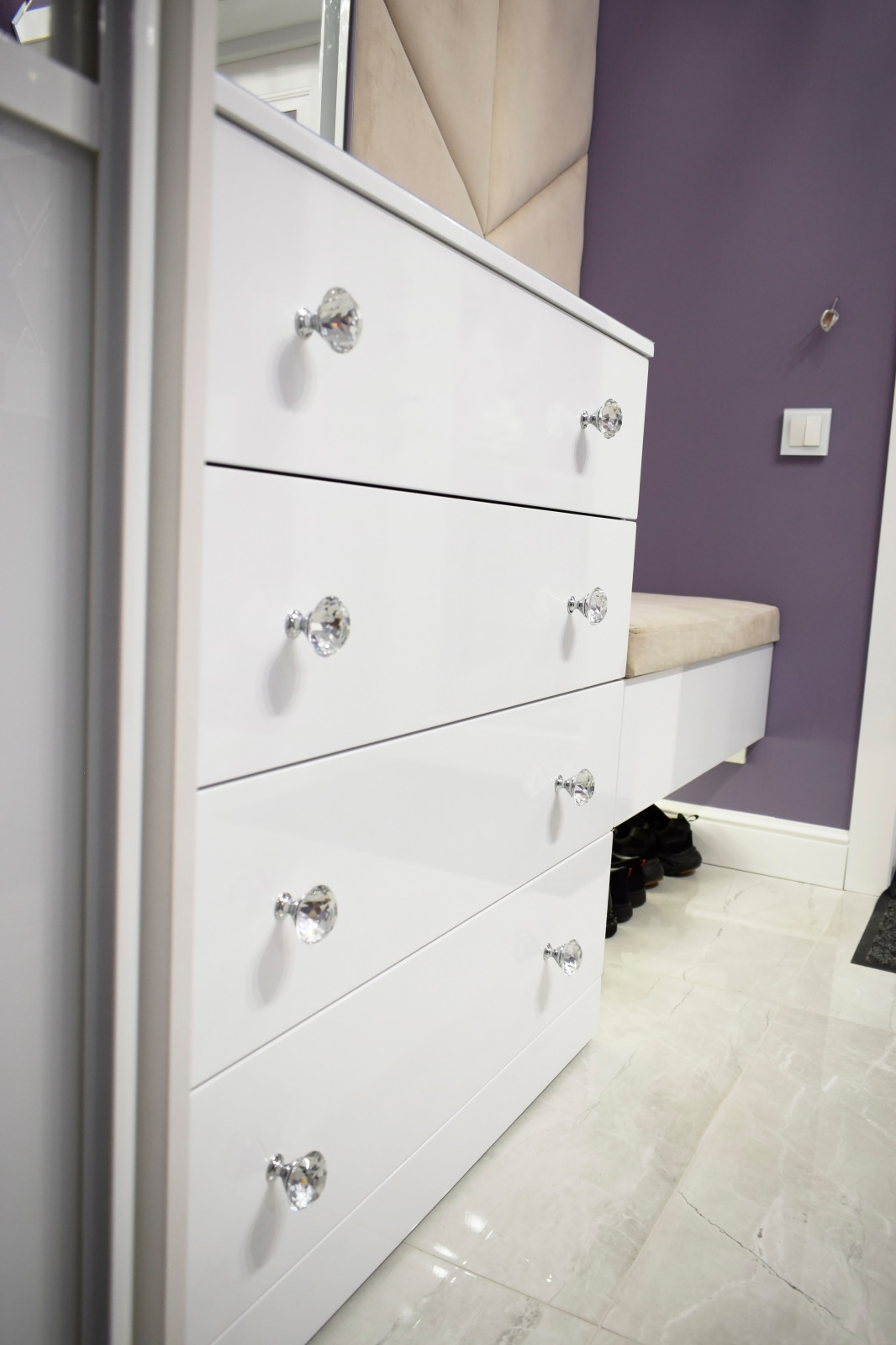 Реализация холла в современном стиле