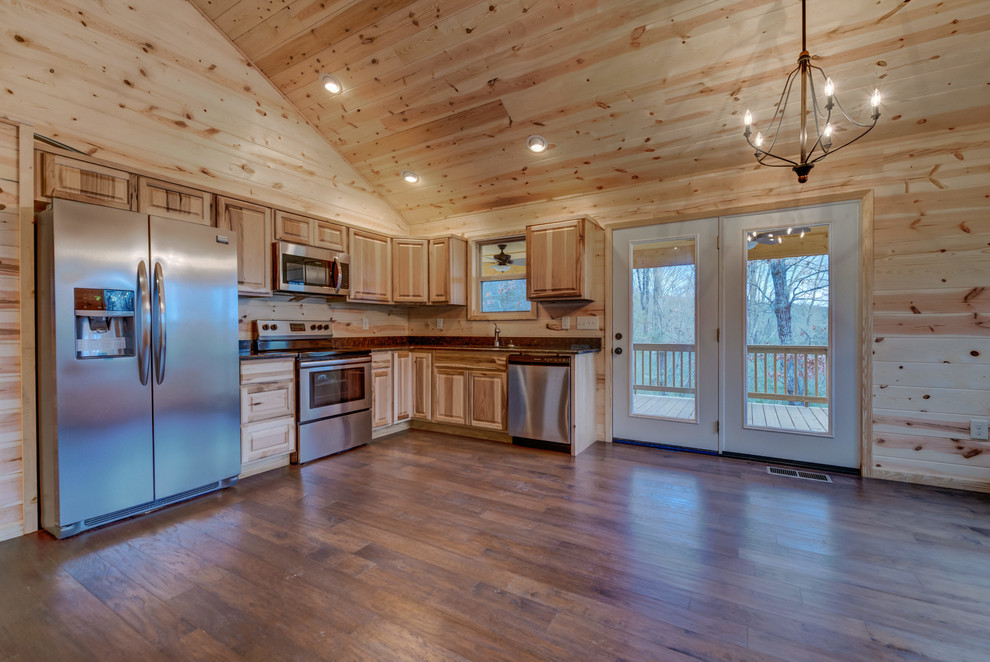 Kitchen - rustic kitchen idea