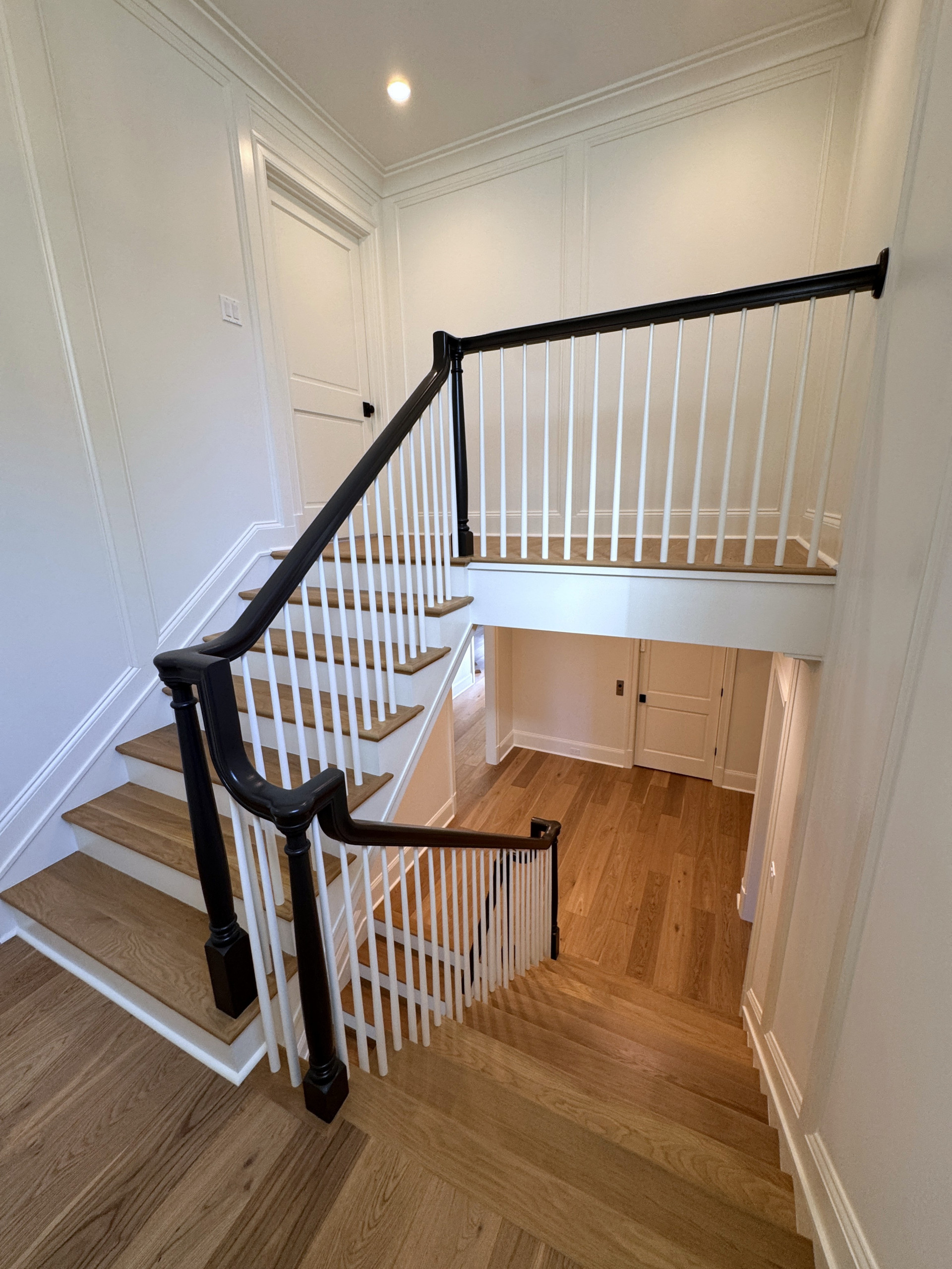 Project #160 | Traditional Box Stair with Gooseneck Handrail