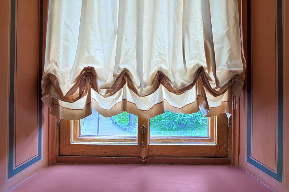 Оформление оконных убранств в Шереметьевском дворце