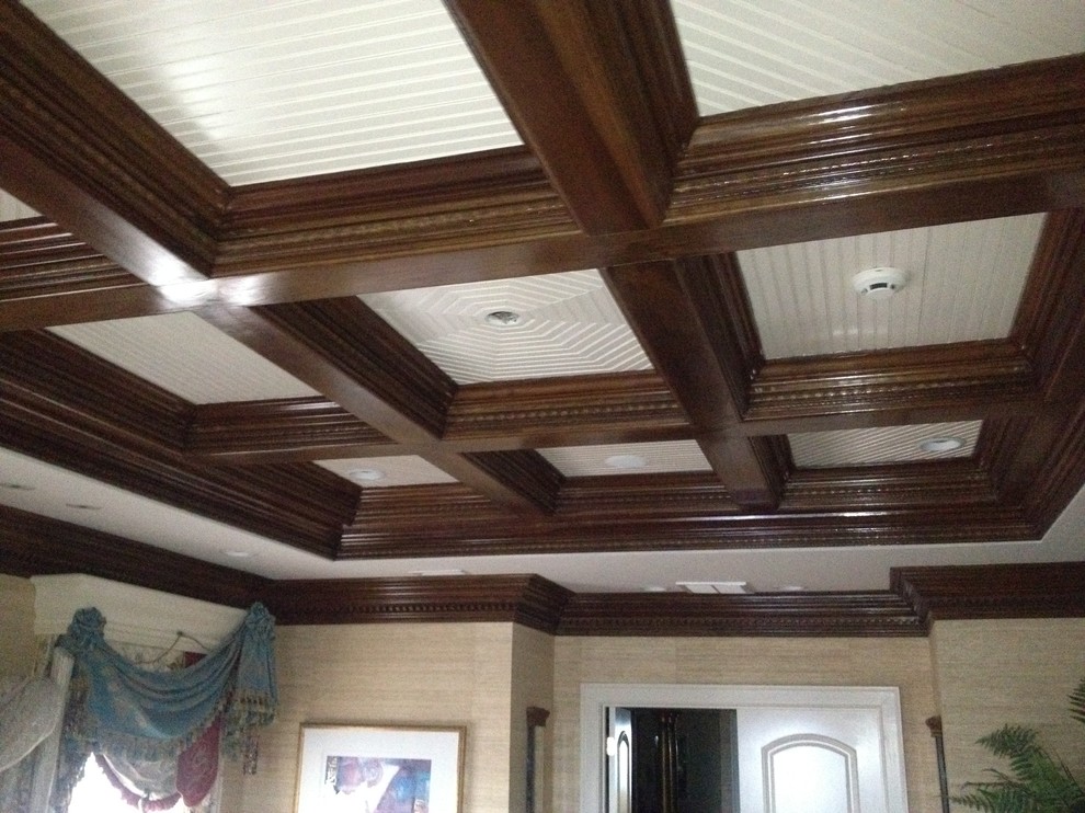Inspiration for a transitional kitchen remodel in Miami