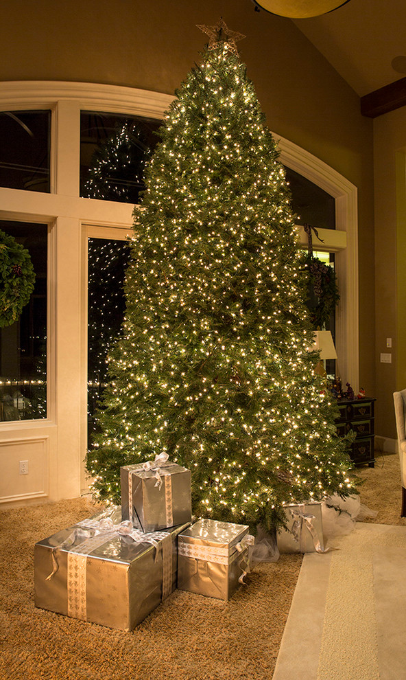 Traditional living room in Portland.